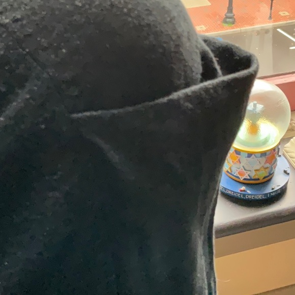 Excellent. Unique top - Picture 3 of 8